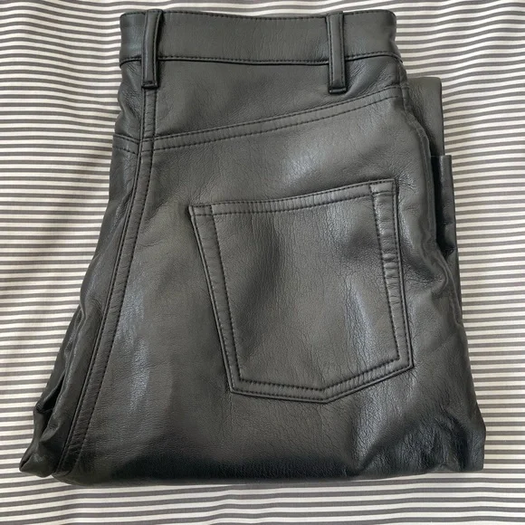 Aritzia Wilfred The Melina Black Vegan Leather Pants - Picture 3 of 3